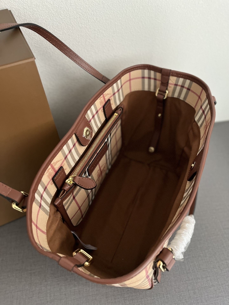 Bv*b*rry shopping bags